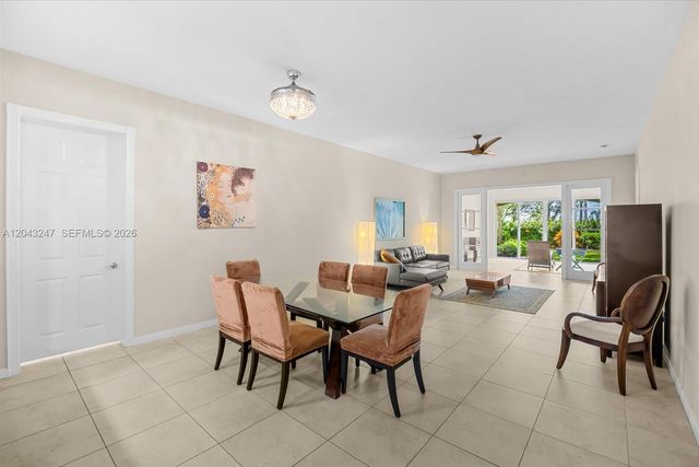 38 Harbour Isle Dr E Unit 104, Fort Pierce, FL 34949