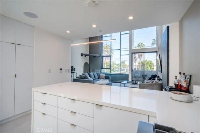 3855 S Centinela, Los Angeles, CA 90066
