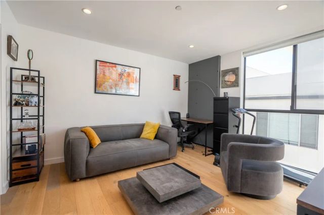 3855 S Centinela, Los Angeles, CA 90066