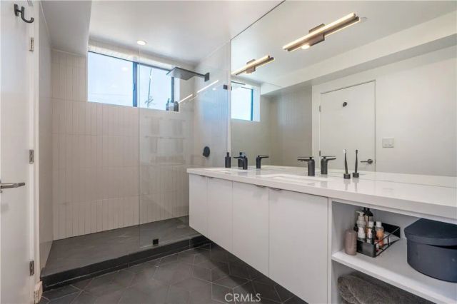 3855 S Centinela, Los Angeles, CA 90066