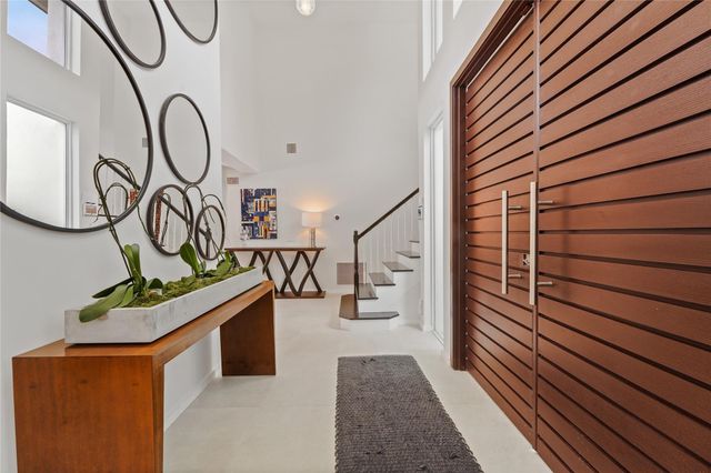 325 Seven Isles Dr, Fort Lauderdale, FL 33301