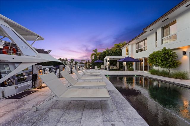 325 Seven Isles Dr, Fort Lauderdale, FL 33301