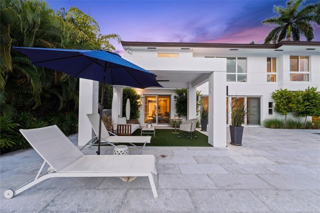 325 Seven Isles Dr, Fort Lauderdale, FL 33301