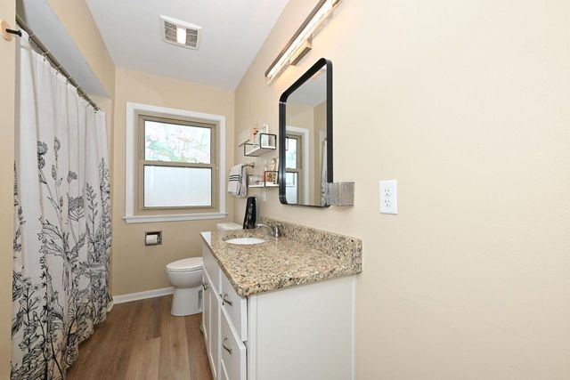 817 Montana AVENUE, South Milwaukee, WI 53172