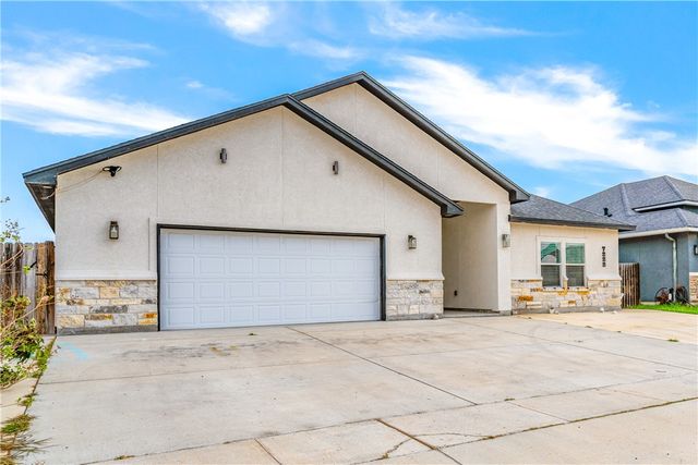 7222 Latitude St, Corpus Christi, TX 78414