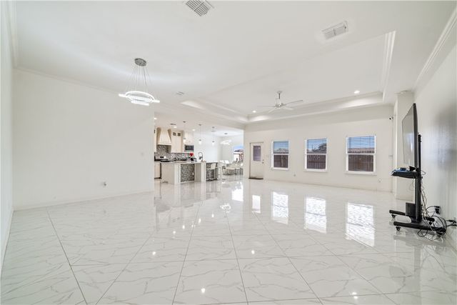 7222 Latitude St, Corpus Christi, TX 78414