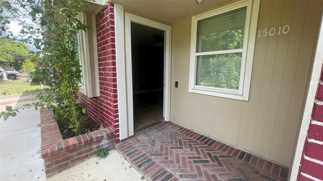 15010 Dogwood Tree Street, Houston, TX 77060
