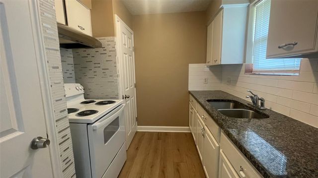 15010 Dogwood Tree Street, Houston, TX 77060