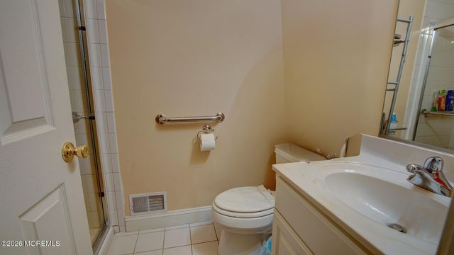 3 Hartshorne Drive, Millstone, NJ 08510