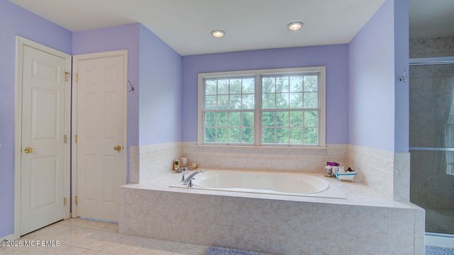 3 Hartshorne Drive, Millstone, NJ 08510