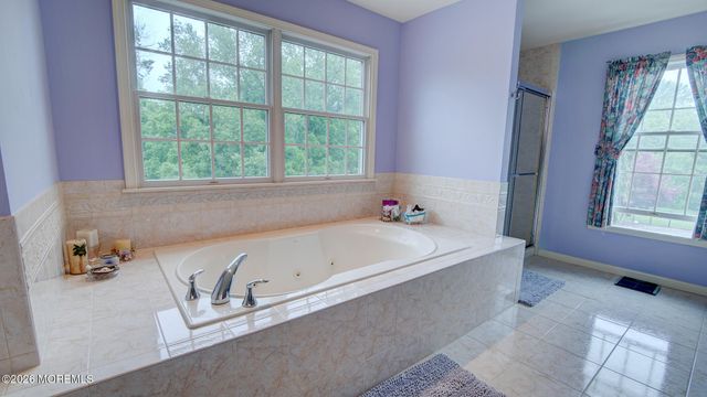 3 Hartshorne Drive, Millstone, NJ 08510