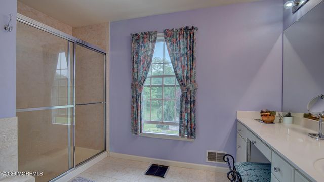 3 Hartshorne Drive, Millstone, NJ 08510