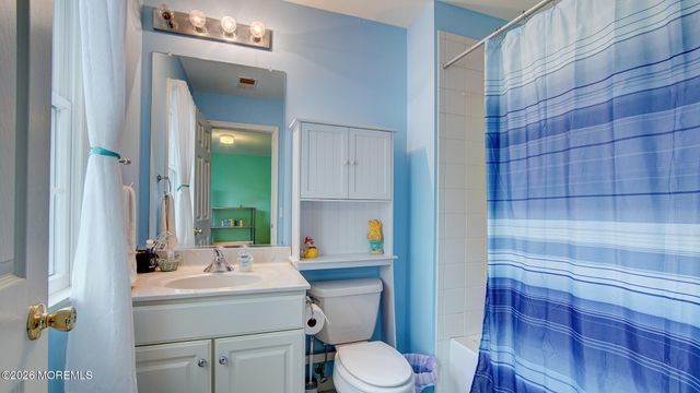 3 Hartshorne Drive, Millstone, NJ 08510