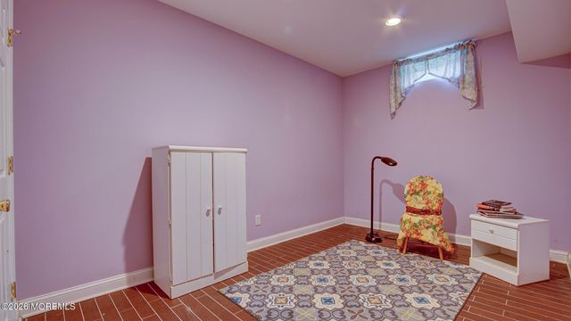 3 Hartshorne Drive, Millstone, NJ 08510