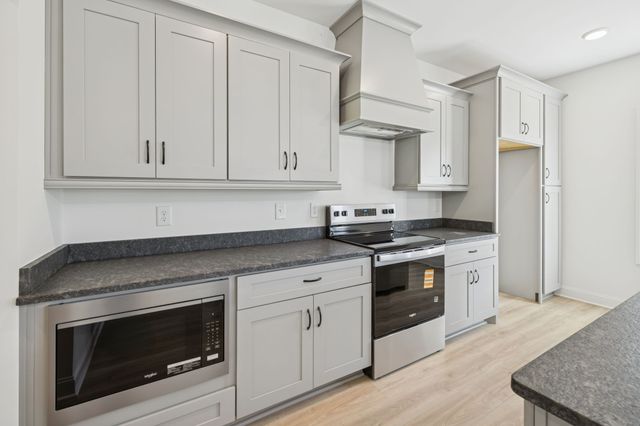 6029 Hurricane Creek Rd, Woodbury, TN 37190