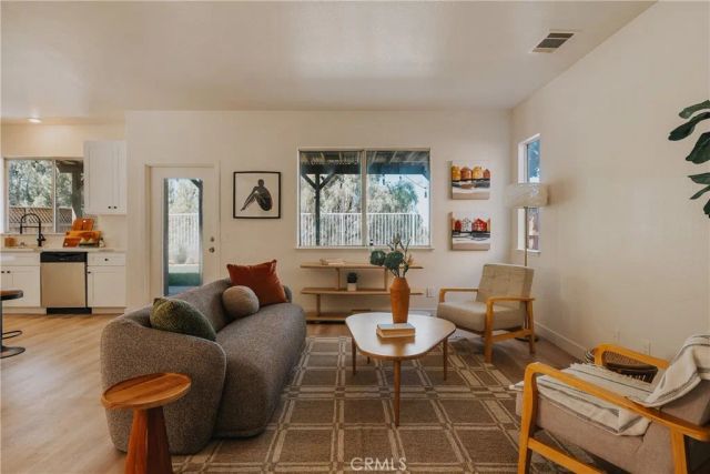 16183 Blue Haven Court, Riverside, CA 92503