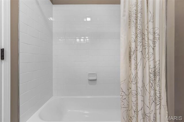 920 Wachtel Avenue, St Louis, MO 63125