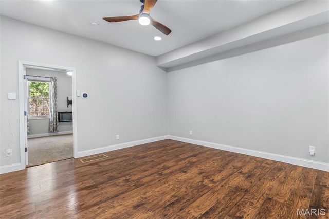 920 Wachtel Avenue, St Louis, MO 63125