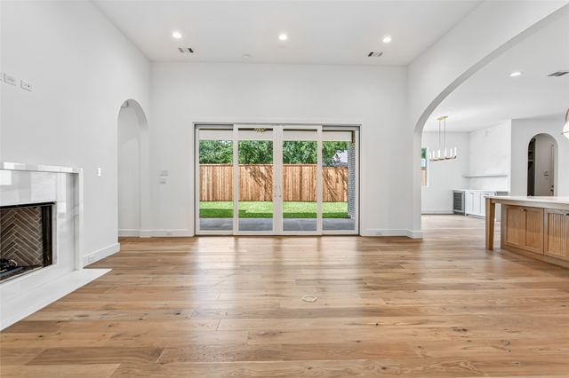 8629 Lockhaven Drive, Dallas, TX 75238