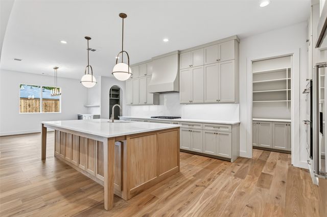 8629 Lockhaven Drive, Dallas, TX 75238