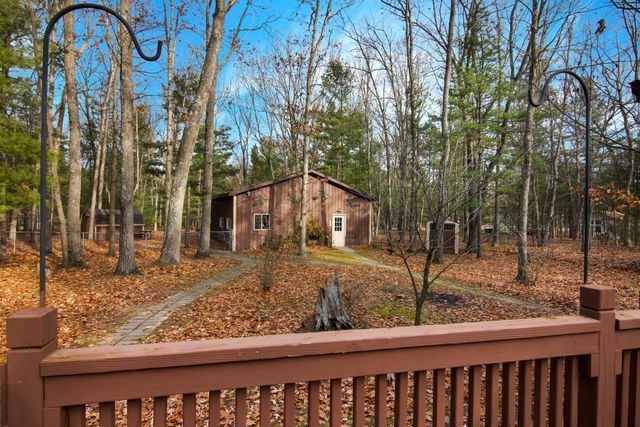 10174 Mud Lake Road, Green Lake Twp, MI 49643