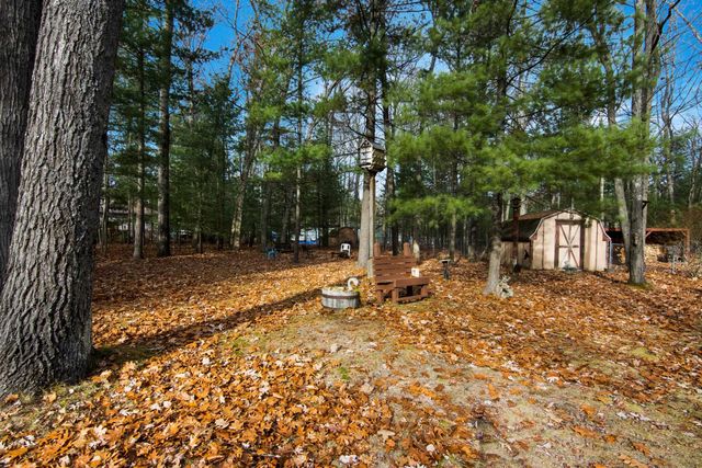 10174 Mud Lake Road, Green Lake Twp, MI 49643