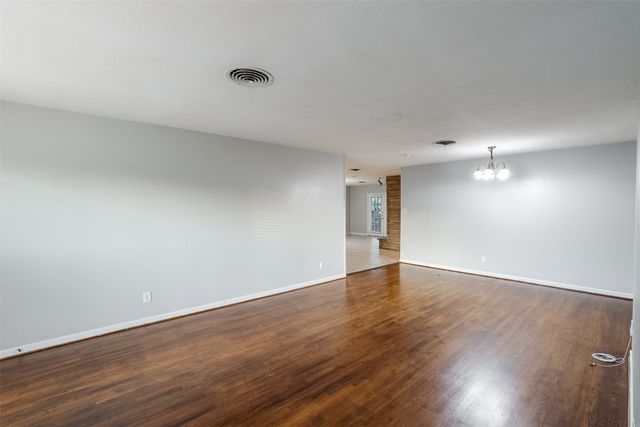 3613 Jeanette Drive, Fort Worth, TX 76109