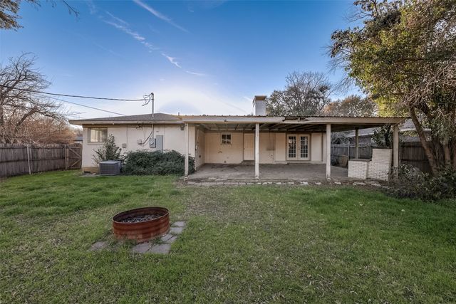 3613 Jeanette Drive, Fort Worth, TX 76109