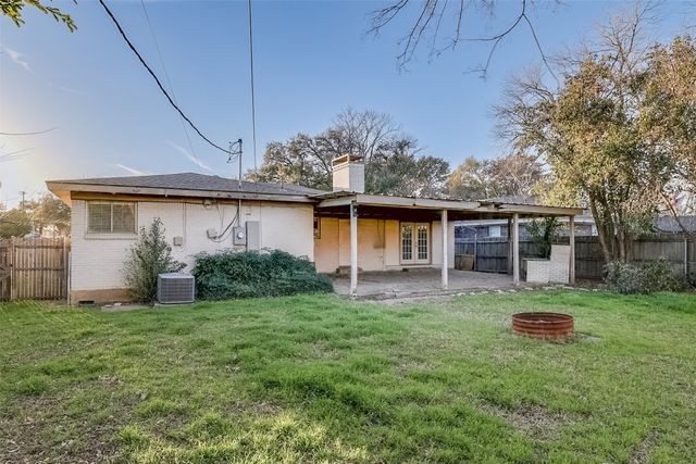 3613 Jeanette Drive, Fort Worth, TX 76109