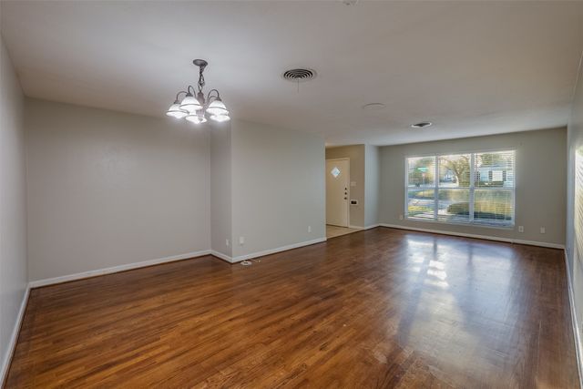 3613 Jeanette Drive, Fort Worth, TX 76109