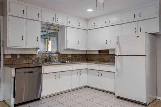 3613 Jeanette Drive, Fort Worth, TX 76109