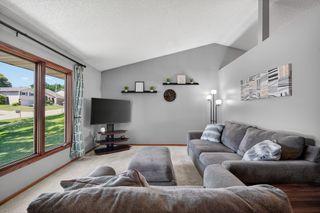 5469 Dakota Drive, West Des Moines, IA 50266