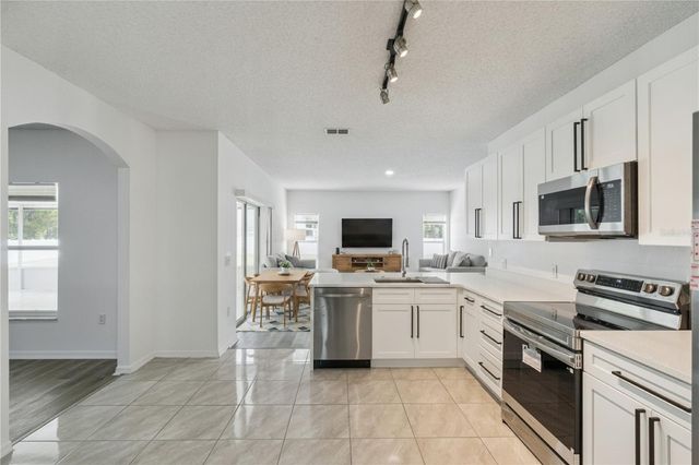 931 VAN LOON COURT, Kissimmee, FL 34758