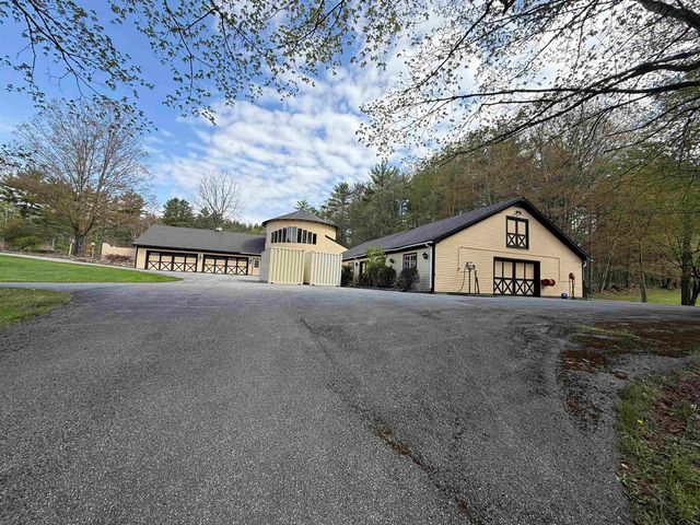 7 Dusty Hollow Lane, Dorset, VT 05251