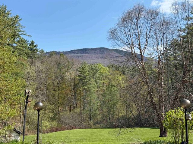 7 Dusty Hollow Lane, Dorset, VT 05251