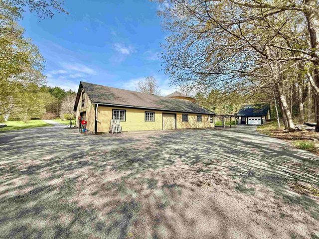 7 Dusty Hollow Lane, Dorset, VT 05251