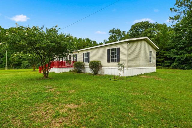 118 Sweet Pea Lane, Georgetown, SC 29440