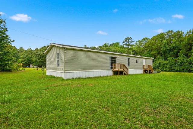 118 Sweet Pea Lane, Georgetown, SC 29440