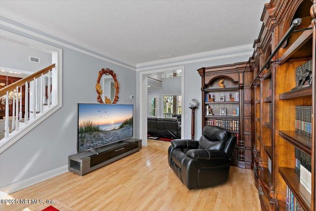 751 SHIPWATCH Drive E, Jacksonville, FL 32225