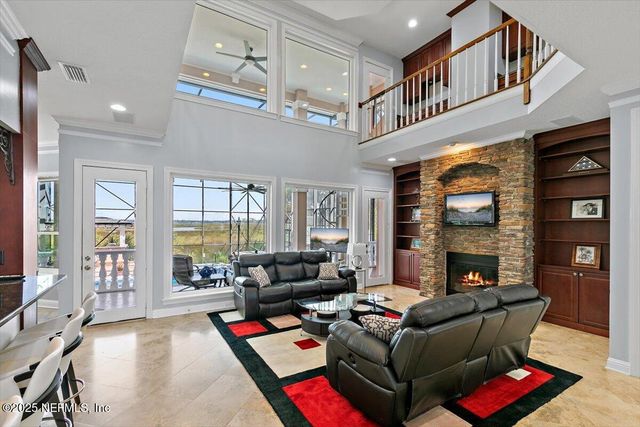 751 SHIPWATCH Drive E, Jacksonville, FL 32225