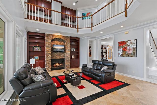 751 SHIPWATCH Drive E, Jacksonville, FL 32225