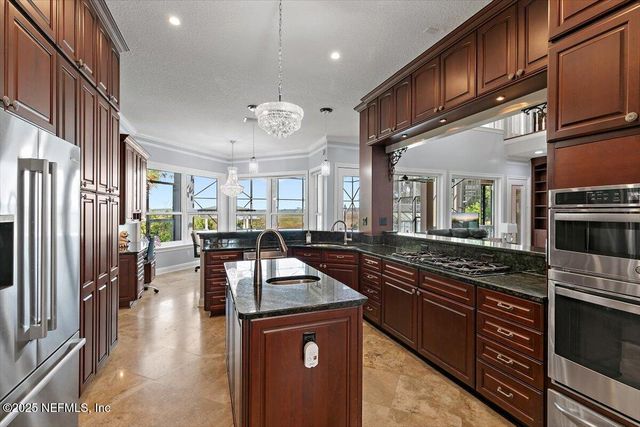 751 SHIPWATCH Drive E, Jacksonville, FL 32225