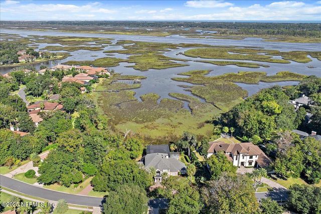 751 SHIPWATCH Drive E, Jacksonville, FL 32225