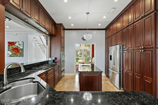 751 SHIPWATCH Drive E, Jacksonville, FL 32225