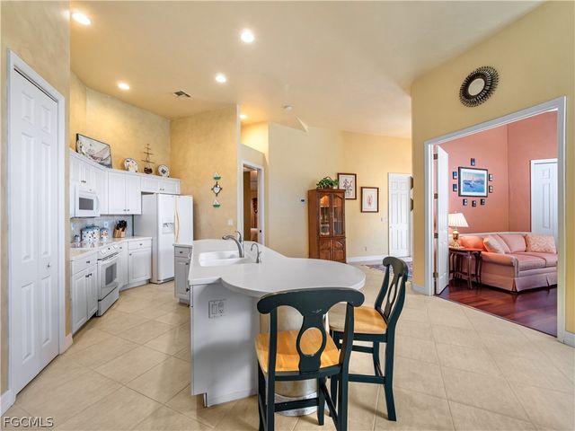 15220 Cape Sable LN, Fort Myers, FL 33908