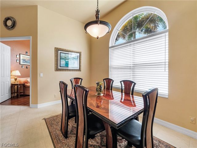 15220 Cape Sable LN, Fort Myers, FL 33908