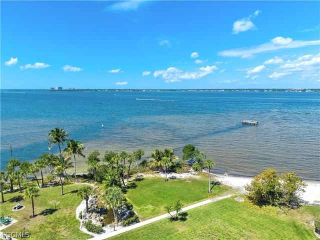 15220 Cape Sable LN, Fort Myers, FL 33908