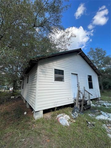 20160 SE 141ST STREET, Umatilla, FL 32784