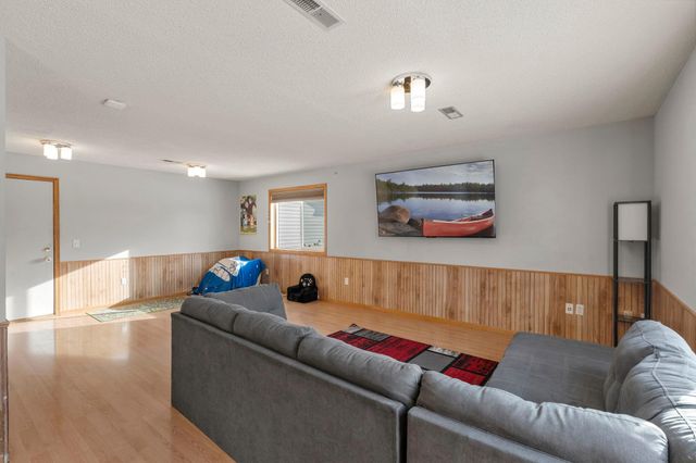 15160 Quicksilver Street NW, Anoka, MN 55303