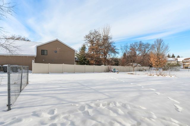 15160 Quicksilver Street NW, Anoka, MN 55303